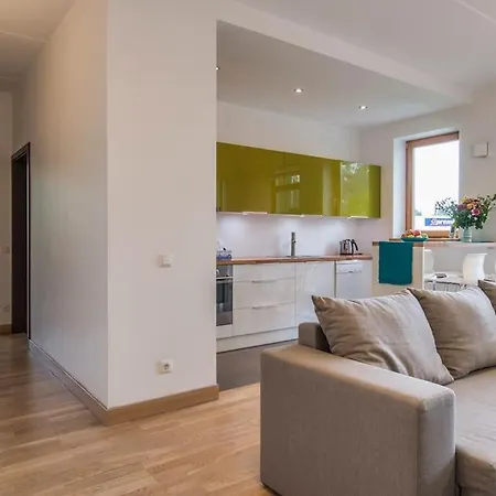 Stunning 2 Bedroom In Quite Part Of Apartmán *