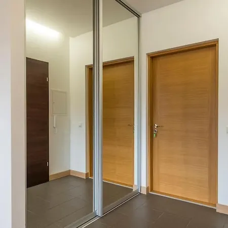 Apartman Stunning 2 Bedroom In Quite Part Of